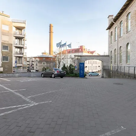 Hilltop - Ilmarine District *
